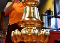 Sertok, the traditional crowning of the temple's roof - the last fitting, Grabnik 2022